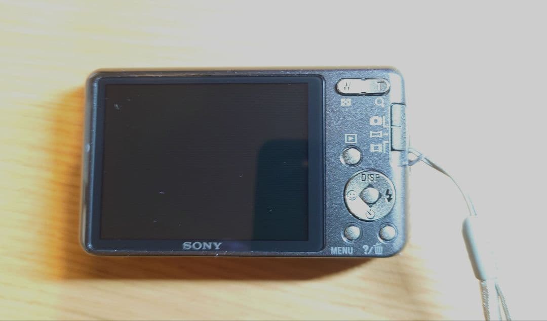 SONY Cyber-shot　DSC-W570 16.1メガピクセル　デジカメ