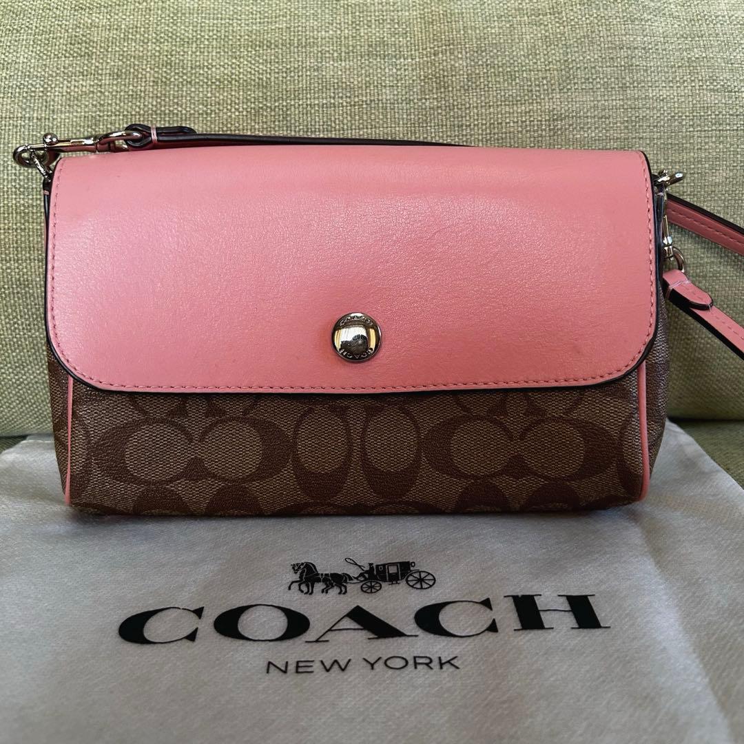 COACH コーチ　ショルダーバッグ　ミニショルダー　スマホ　リバーシブル ❶