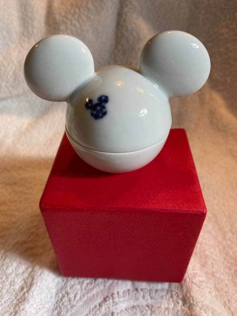 【新品／未使用】ミッキーマウス　小物入れ　染付青海波