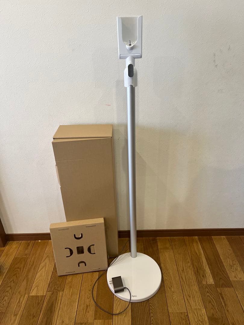 dyson  掃除機　充電器　ダイソン