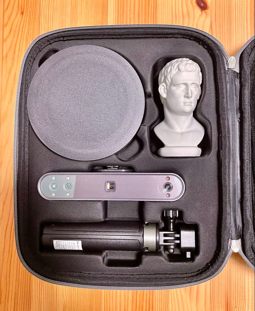 REVOPoint POP 3 3D SCANNER 本体と付属品