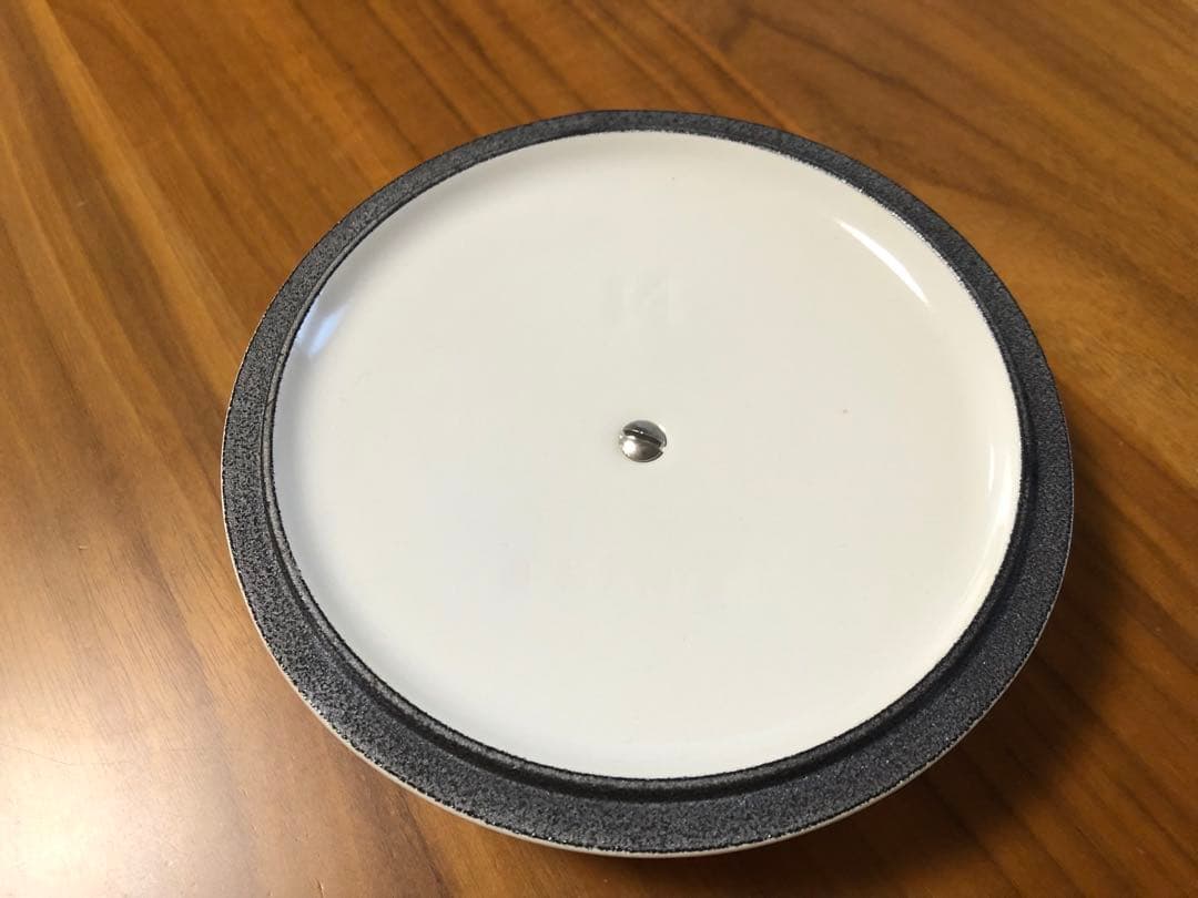 美品　ルクルーゼ　ココットロンド14センチ　ホワイト　レア品