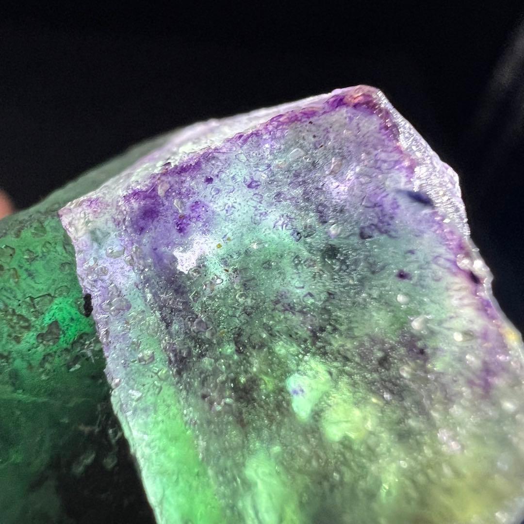 ナミビア　エロンゴ産　クォーツ共生フローライト　キャビネットサイズ