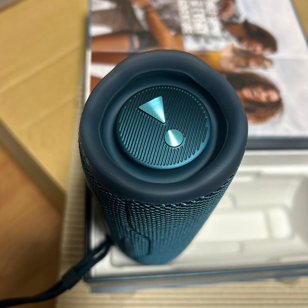 JBL FLIP6 ワイヤレススピーカー ダークブルー