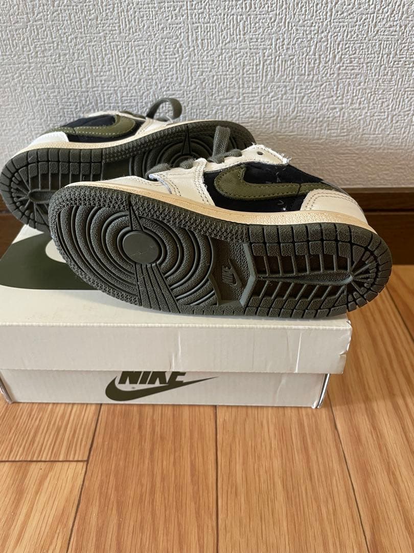 r@r@r JORDAN 1 Low OG SPナイキ×トラヴィススコット
