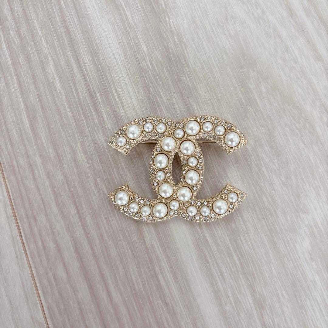 CHANEL シャネル ココマーク ブローチ　コスチュームパール 2024年購入