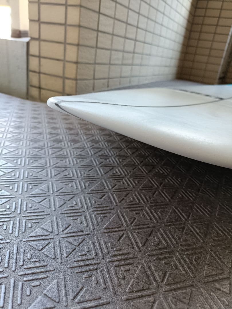 PYZEL パイゼル WHITETIGER ホワイトタイガー 5'6　引取り限定