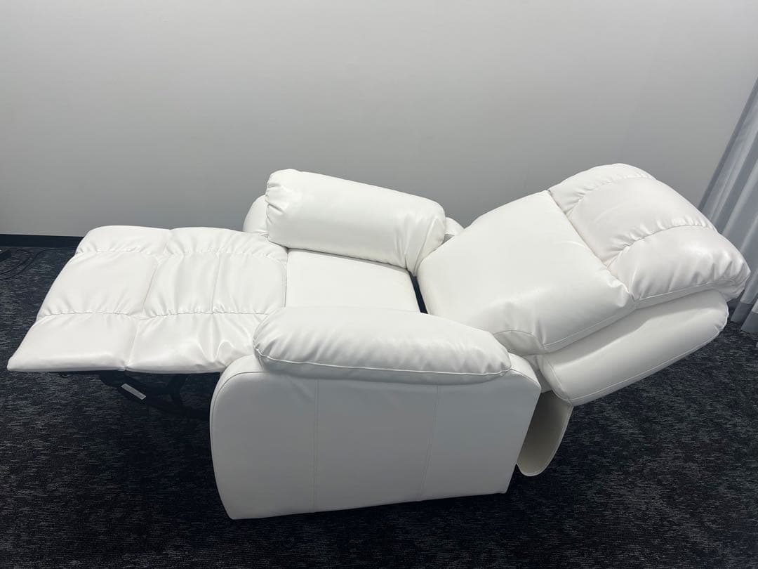 電動リクライニングチェア SHIFFON ホワイト