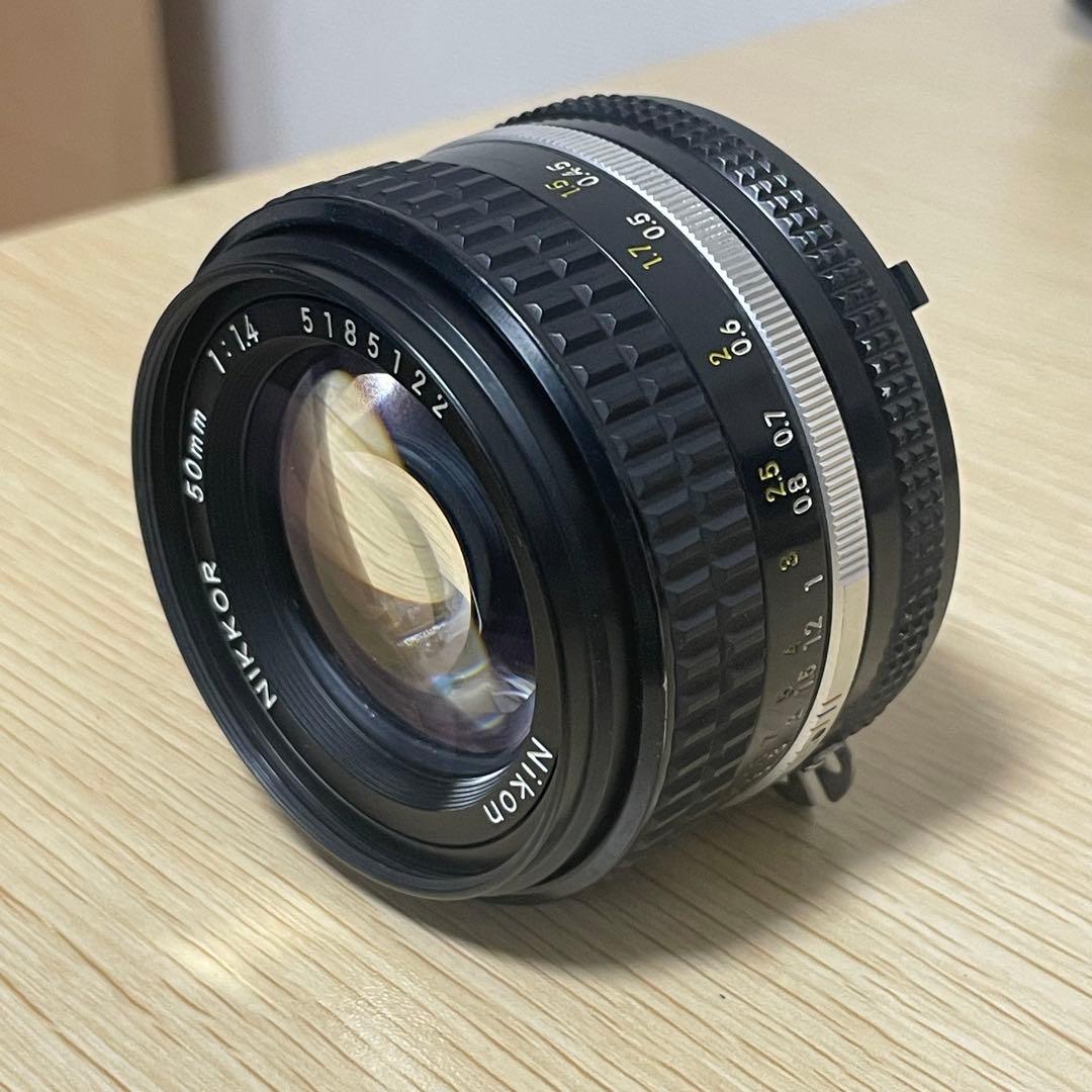 Nikon NIKKOR ai-s 50mm f/1.4 レンズ