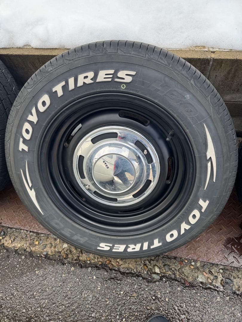 とーる タイヤセット