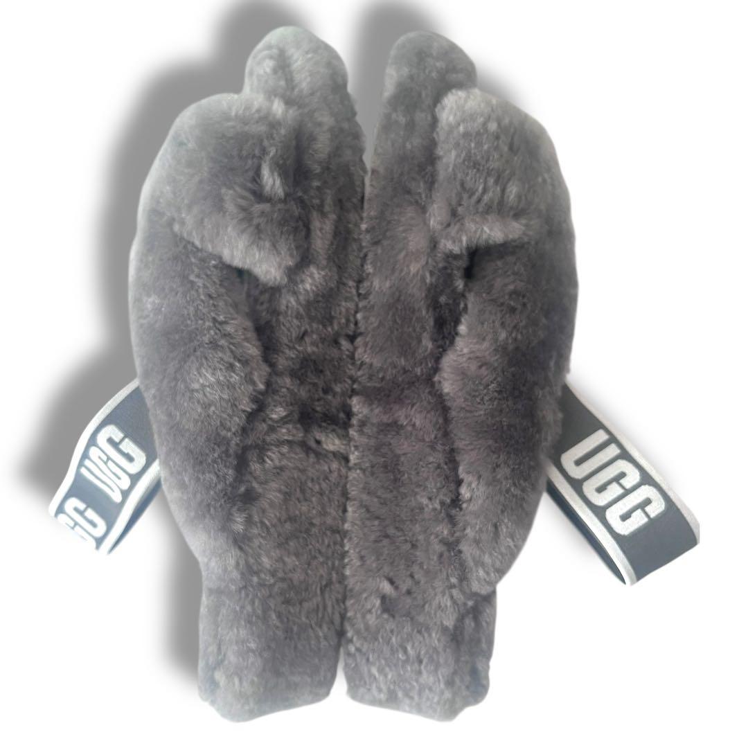 UGG アグ グレー ファーサンダル ファブ イヤー FAB YEAH 24cm