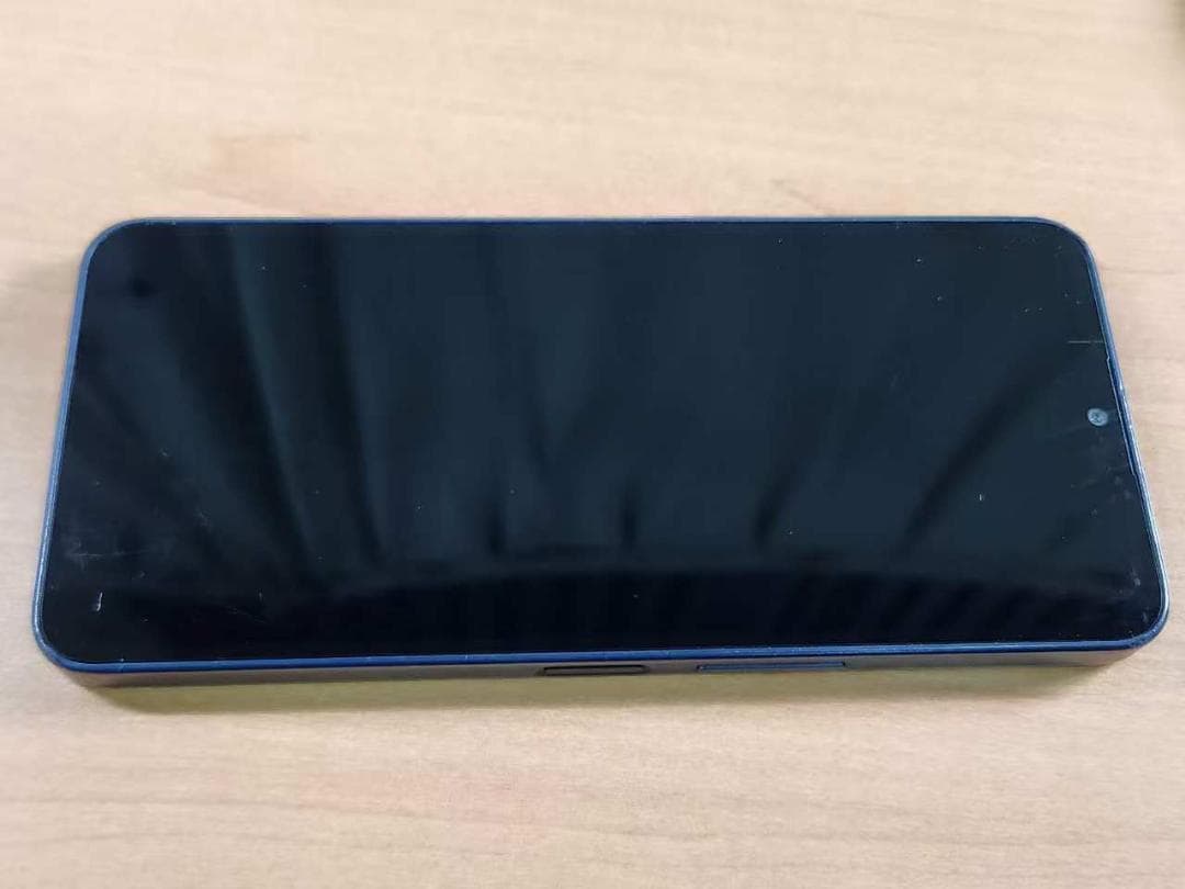 020600H AQUOS wish4 SH-52E 64GB ジャンク品