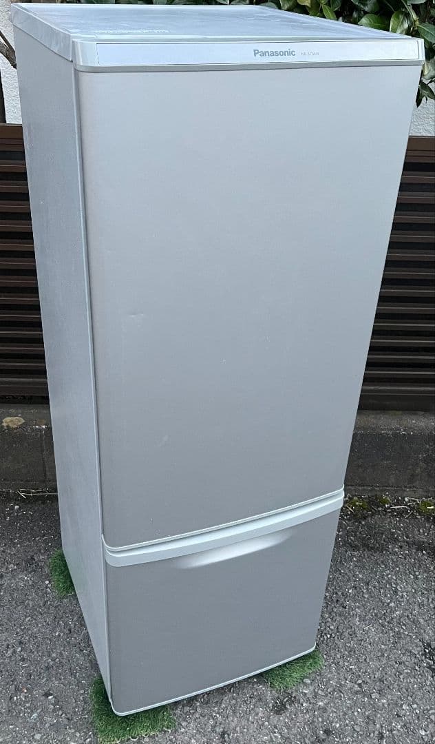 パナソニック冷凍冷蔵庫168L静音　抗菌脱臭自動霜取り機能付き　2018年製