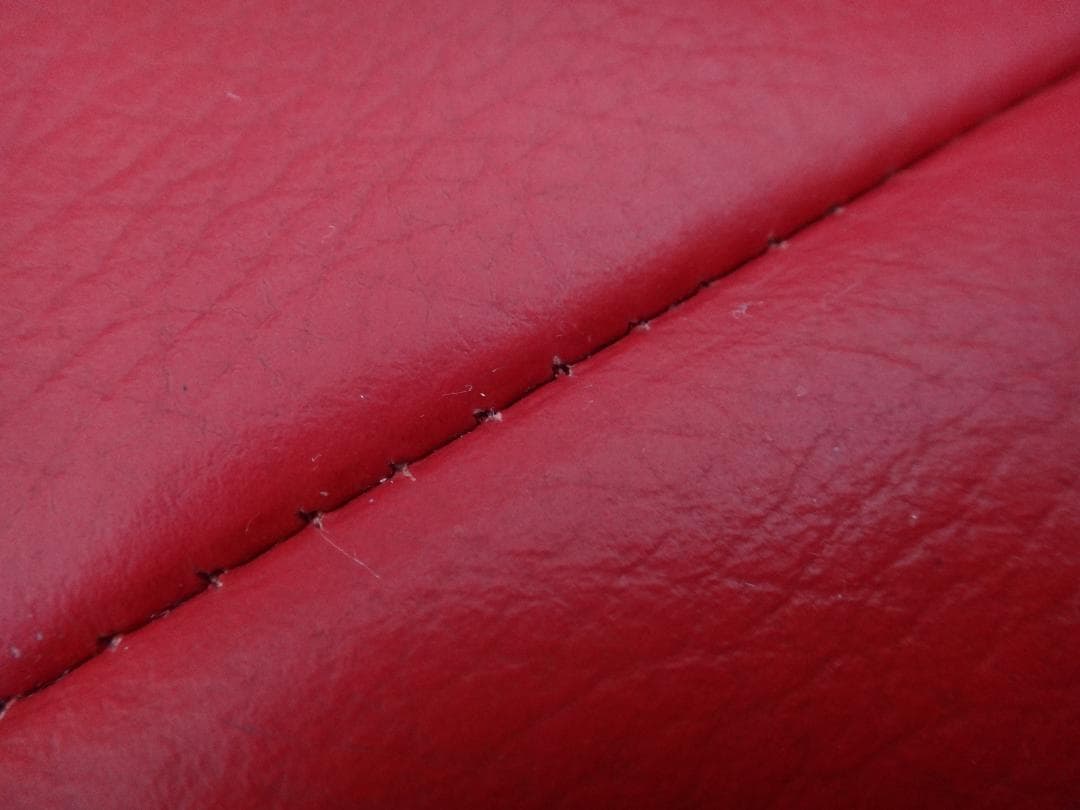 大塚家具 IDC L/S COMFORT 11 革張り 2人掛け 赤ソファ