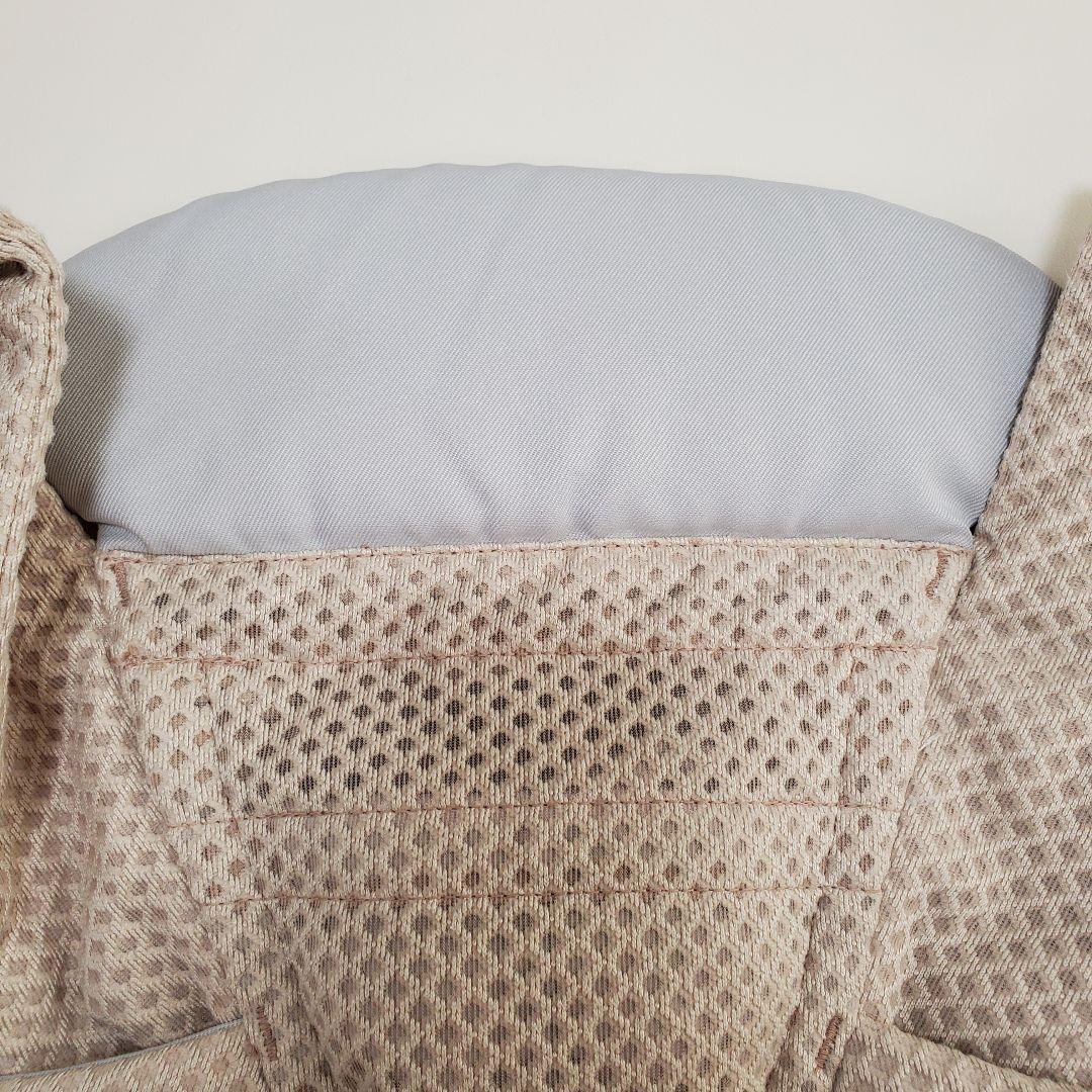 ②ergobaby エルゴベビー オムニブリーズ サンドベージュ 抱っこ紐