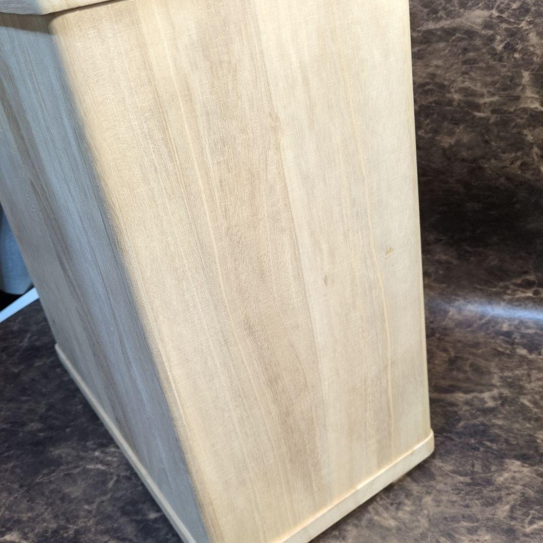 こめびつ　プッシュ式　桐