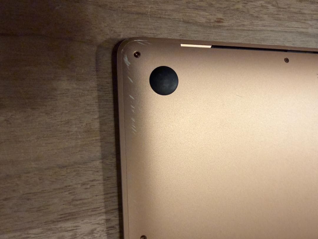 MacBook Air M1 ゴールド 8GB/256GB（傷をご確認下さい）