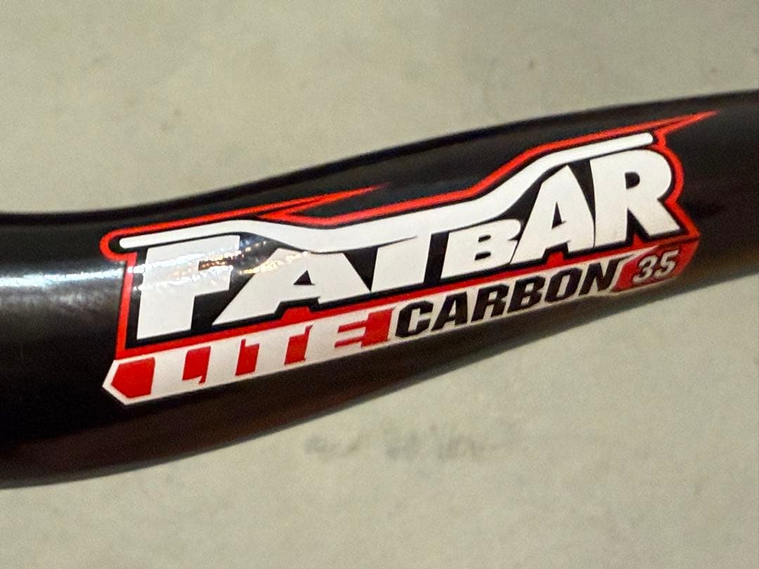 RENTHAL FATBAR 35 カーボン 40mm RISE レンサル
