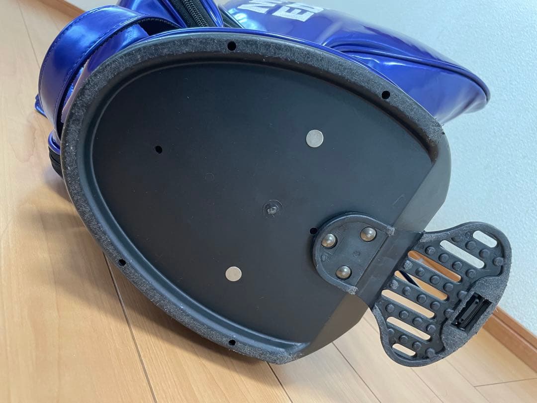 マスターバニーエディション キャディーバッグ エナメル ブルー