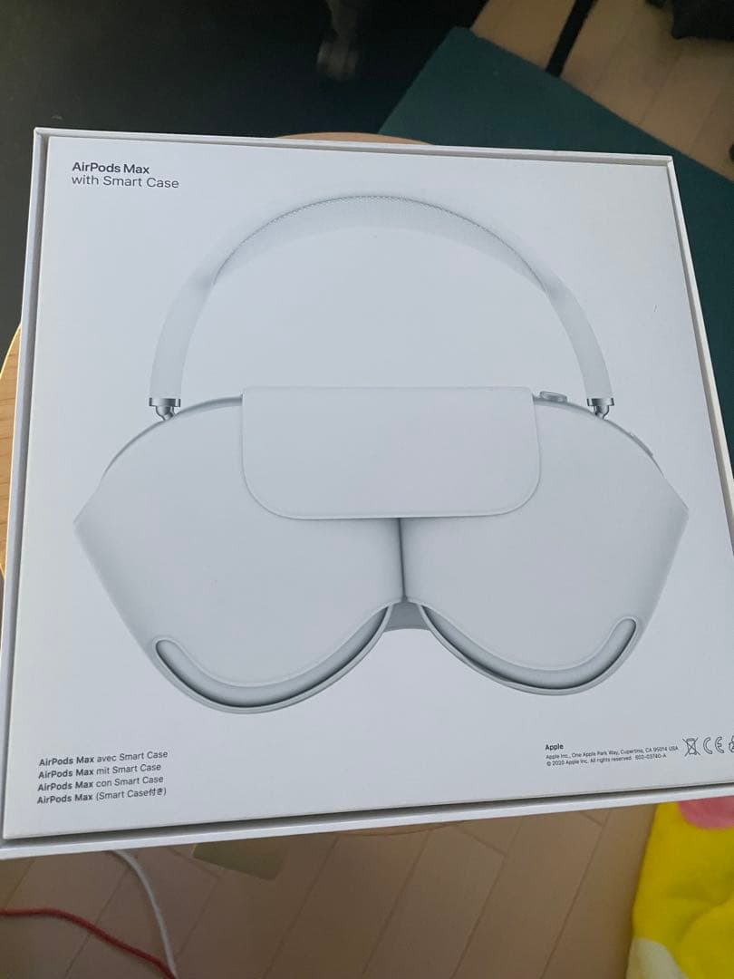 AirPods max シルバー