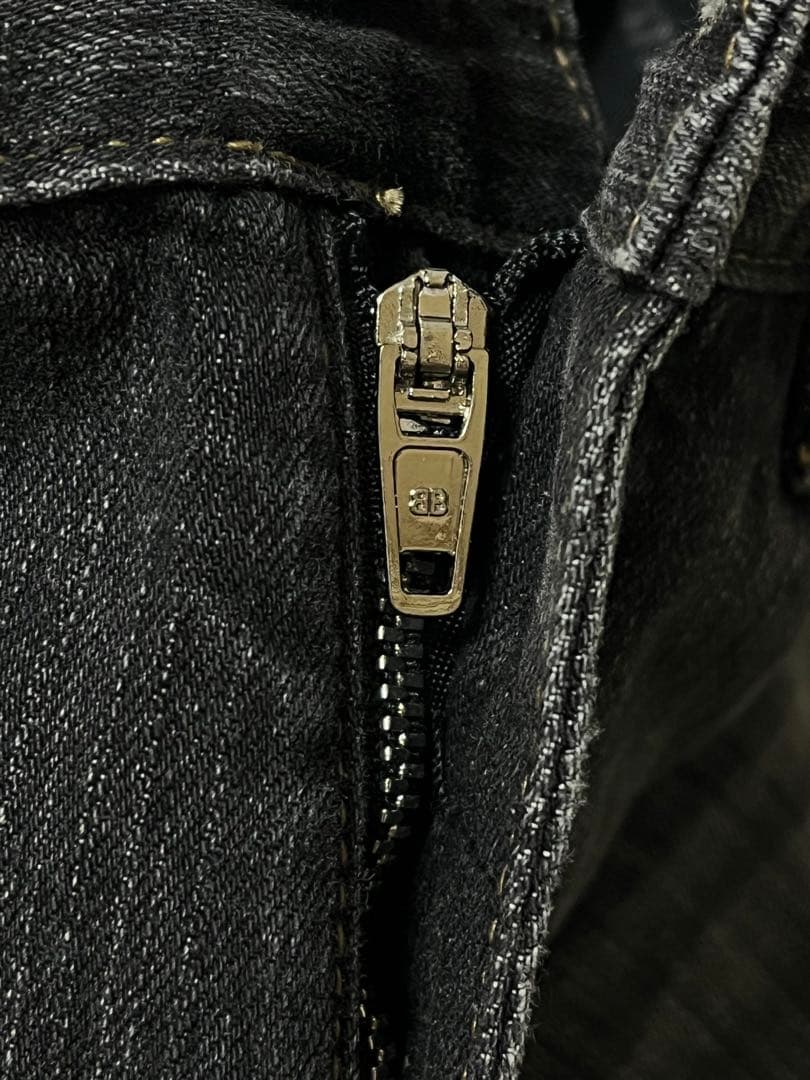 あ*様 balenciaga Relief Stitching Jeans