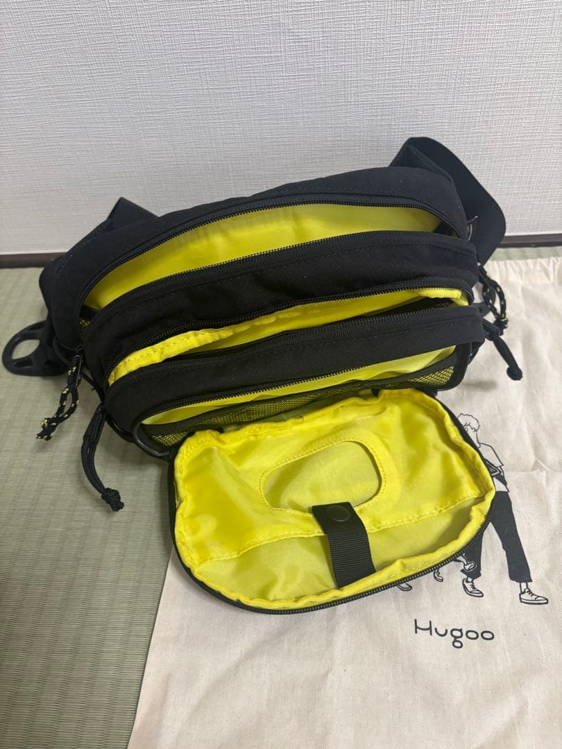 Hugooヒップシート　ショルダーバック　抱っこ