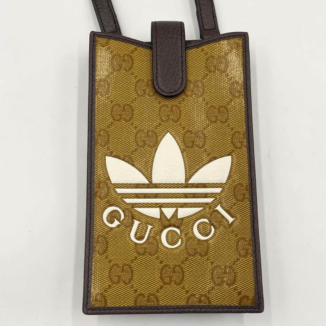 【未使用級】グッチ×アディダス 限定コラボ GGクリスタル フォーンショルダー