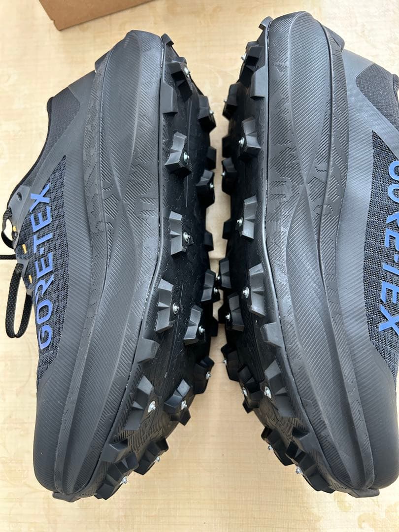 雪上　スパイク付　アシックス　FUJISETSU MAX GTX 27.5cm