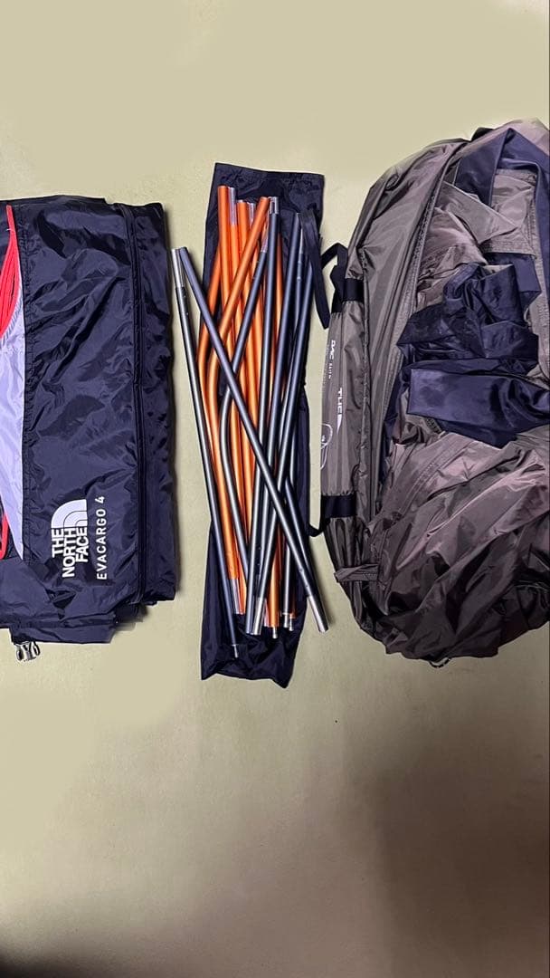 エバカーゴ4　ノースフェイス