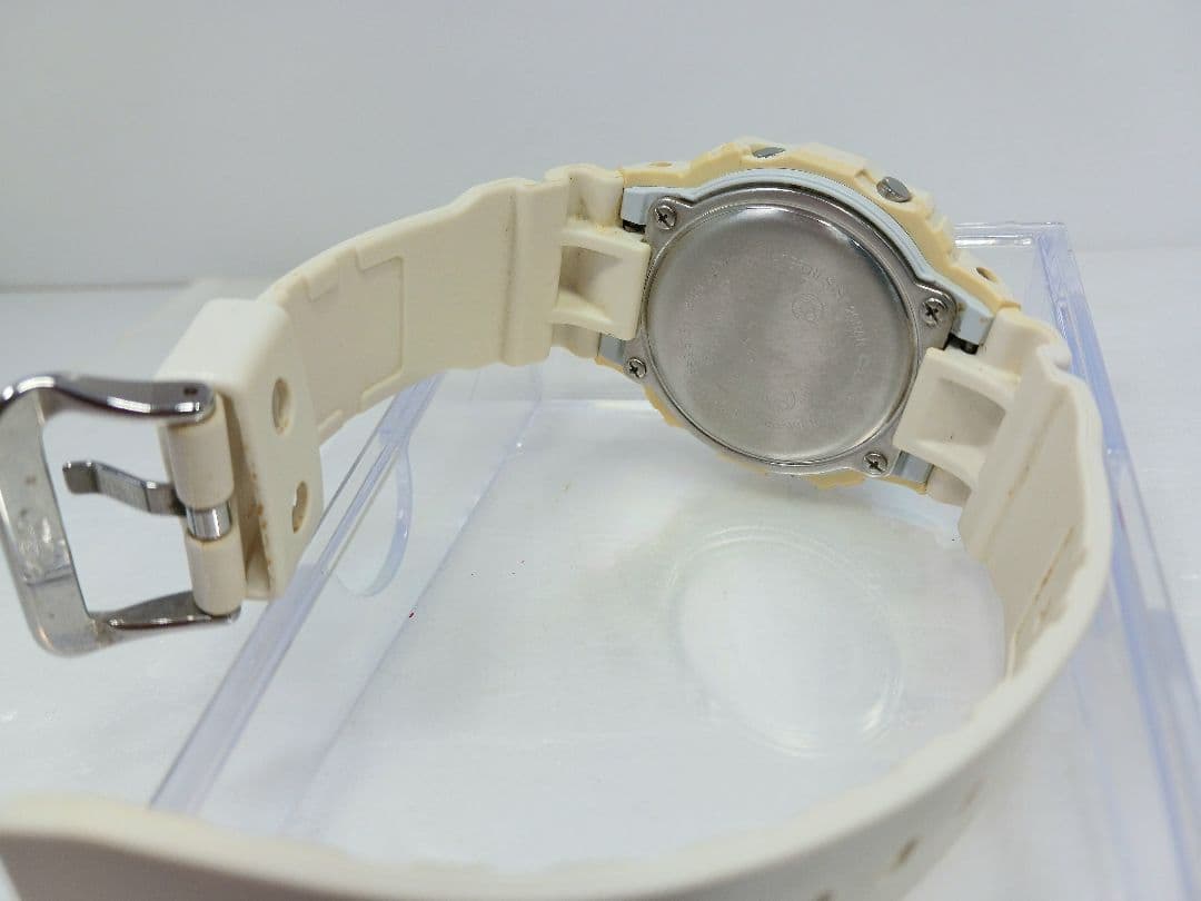 魔法少女まどか☆マギカ G-SHOCK キュゥべえ モデル