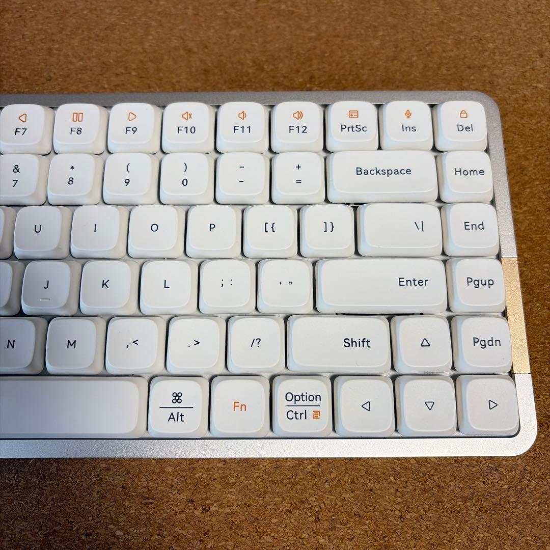 【美品】Lofree FLOW84 メカニカルキーボード 英語配列 ホワイト