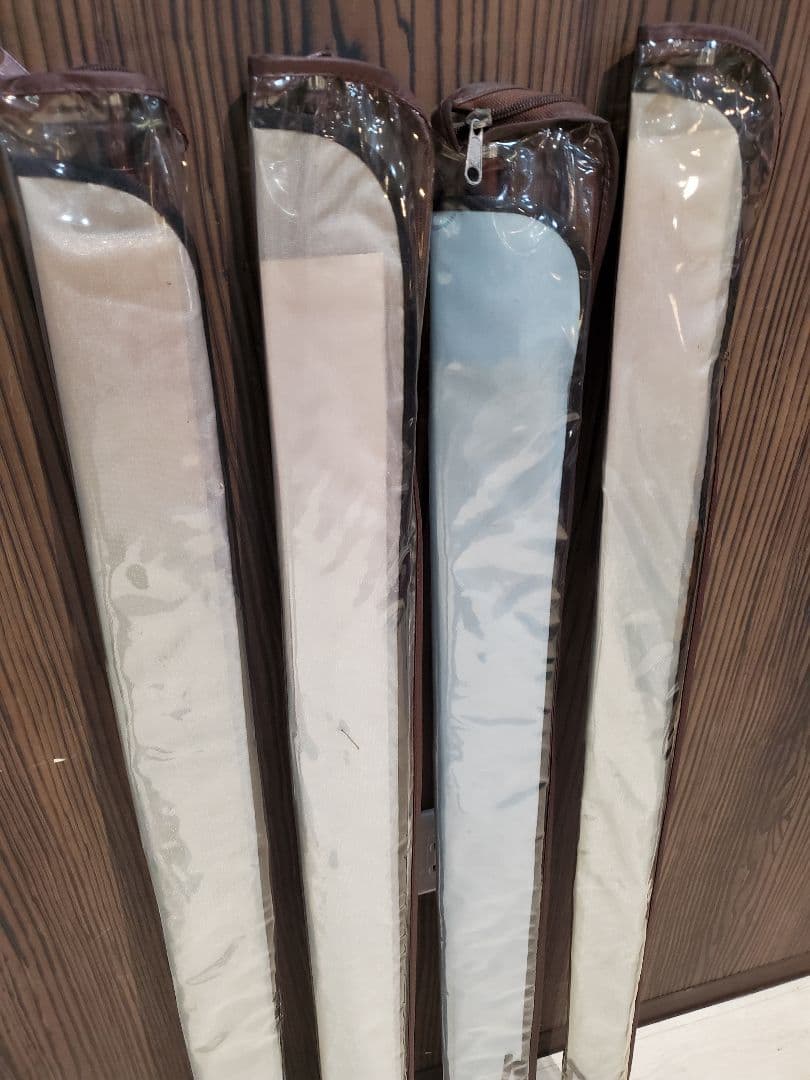 未使用　カーボン舟竿　秘伝　1-210　４本セット