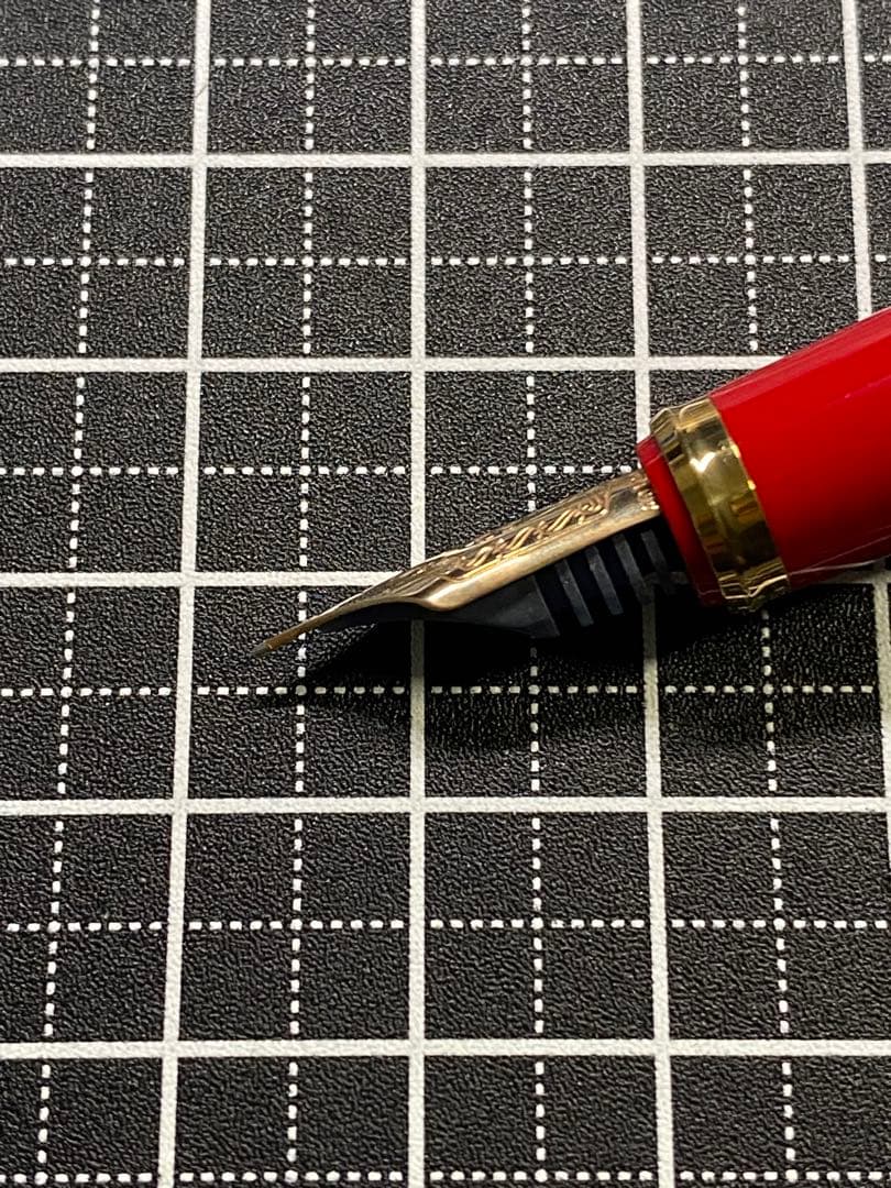PILOT CUSTOM98 Red 万年筆　字幅F