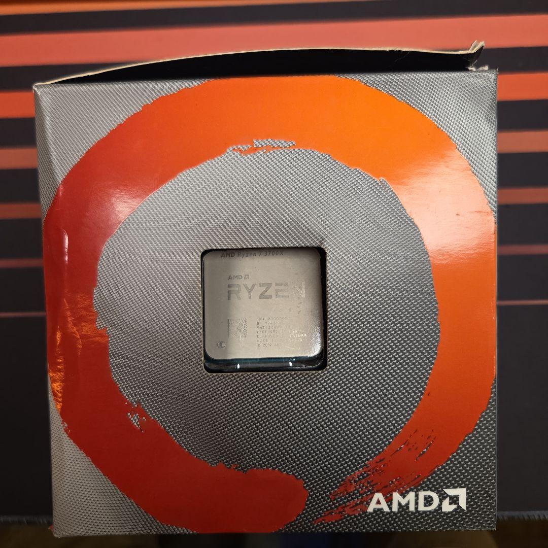 AMD Ryzen 7 3700X 8c/16t　箱　クーラー付き