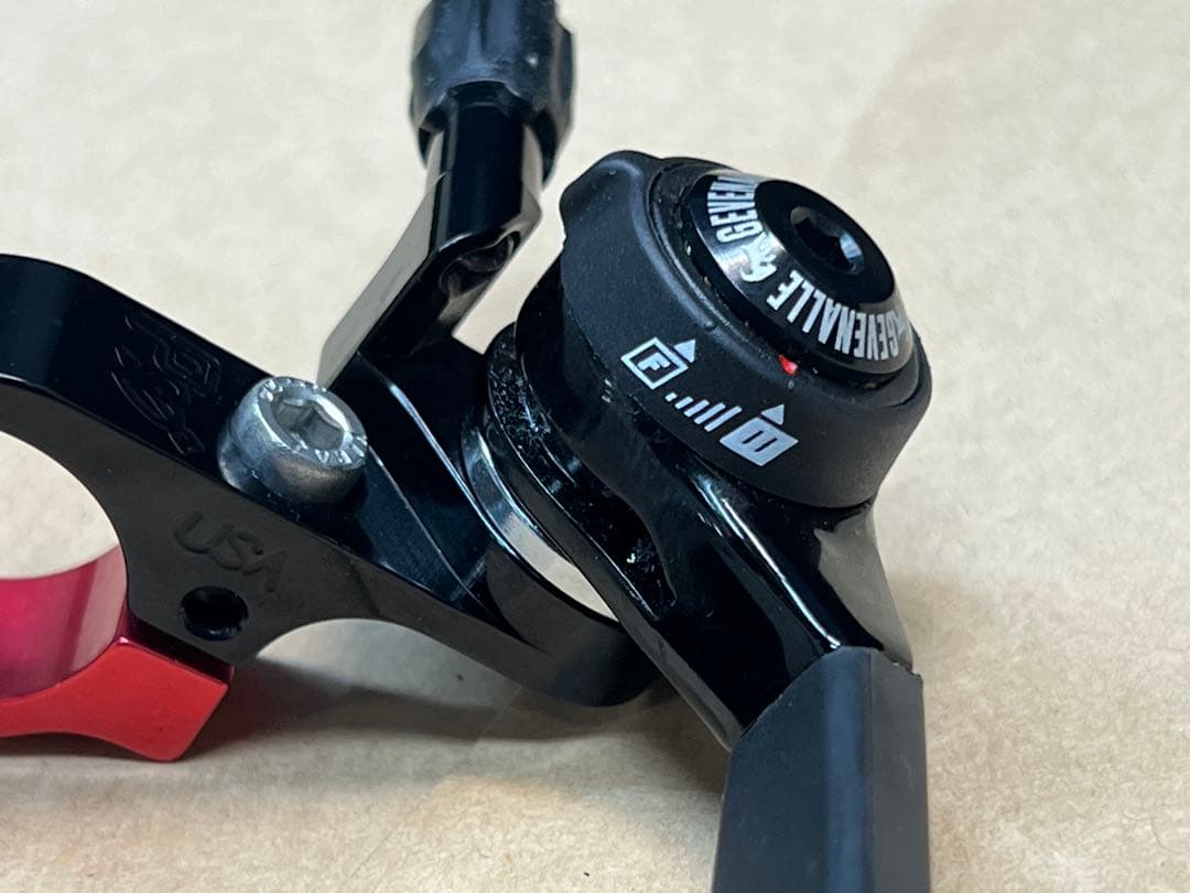 PAUL x Simworks Thumbies Bk/Rd シフター付