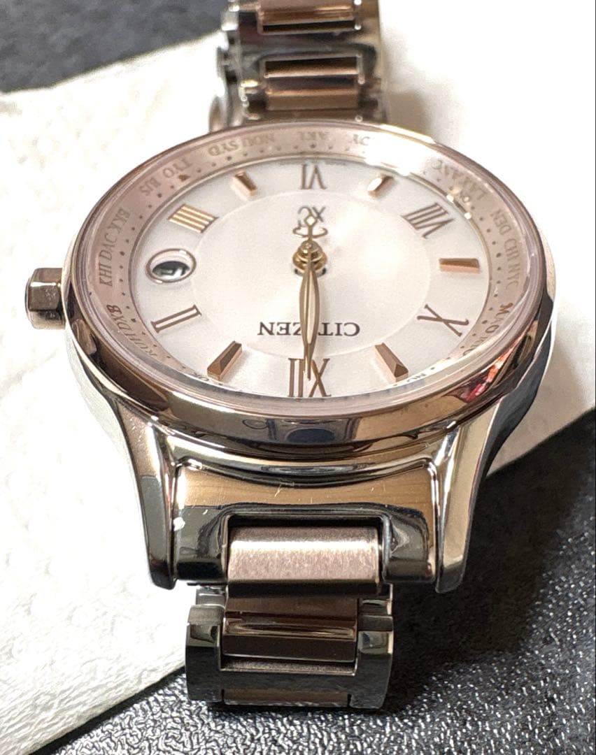 ま*様 美品CITIZEN XC シチズン クロスシー EC1165-51W 稼