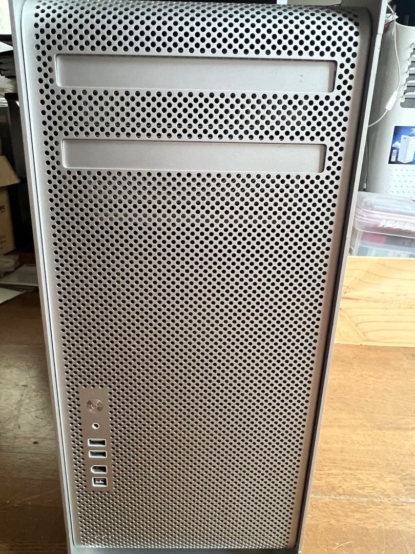 Apple Macデスクトップ 2.8GHz Xeon