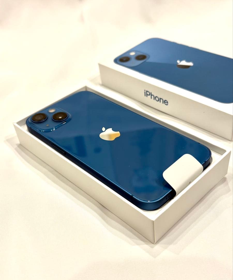 iPhone 13 512GB SIMフリー 箱あり PITAKAケースおまけ付