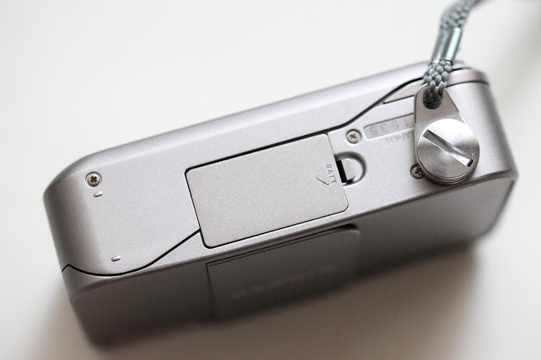 Cool Design ショップ、　　 CARDIA TIARA　Q873