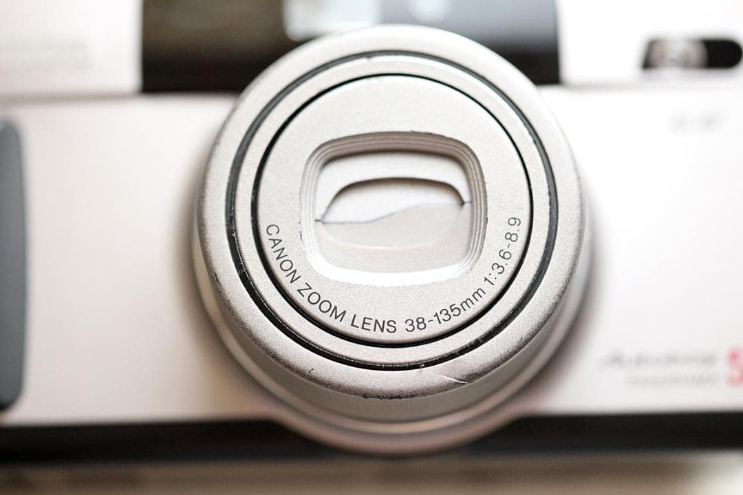 Canon Autoboy S II フィルムカメラ　Q765