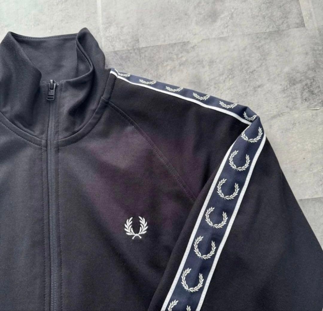 FRED PERRY フレッドペリー トラックジャケット ジャージ S