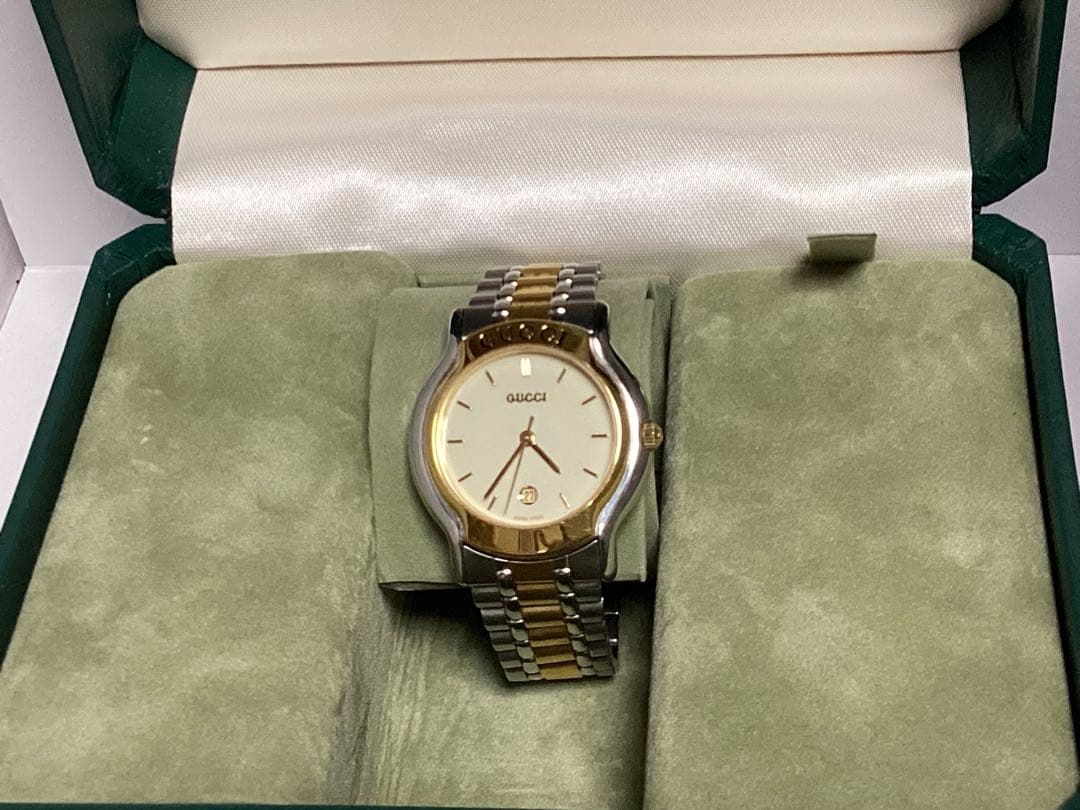 ほぼ美品グッチ動作品GUCCI アナログ時計 ゴールド/シルバー本物