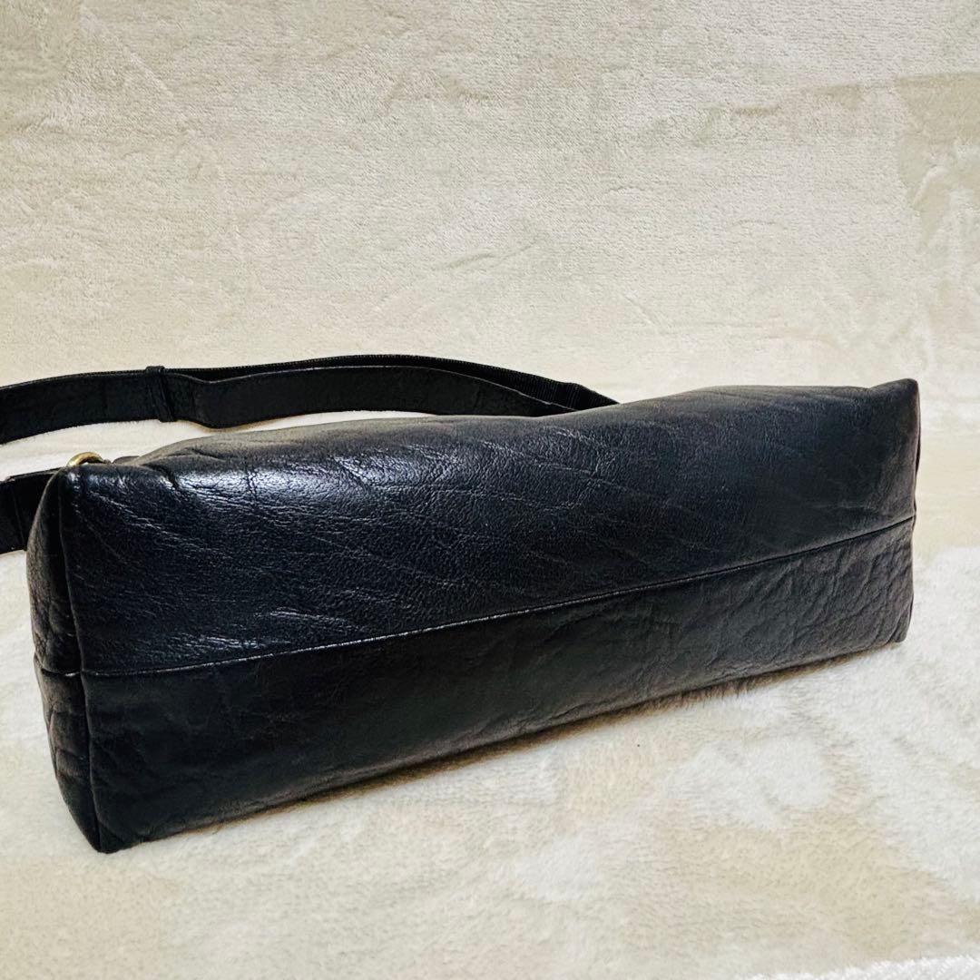 b3Labo 本革 レザーショルダーバッグ 黒 軽量 日本製 ユニセックス