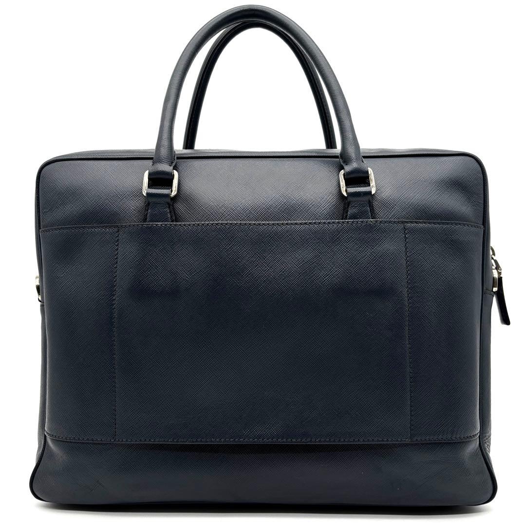 美品 プラダ ビジネスバッグ サフィアーノレザー 三角ロゴ 白タグ ネイビー