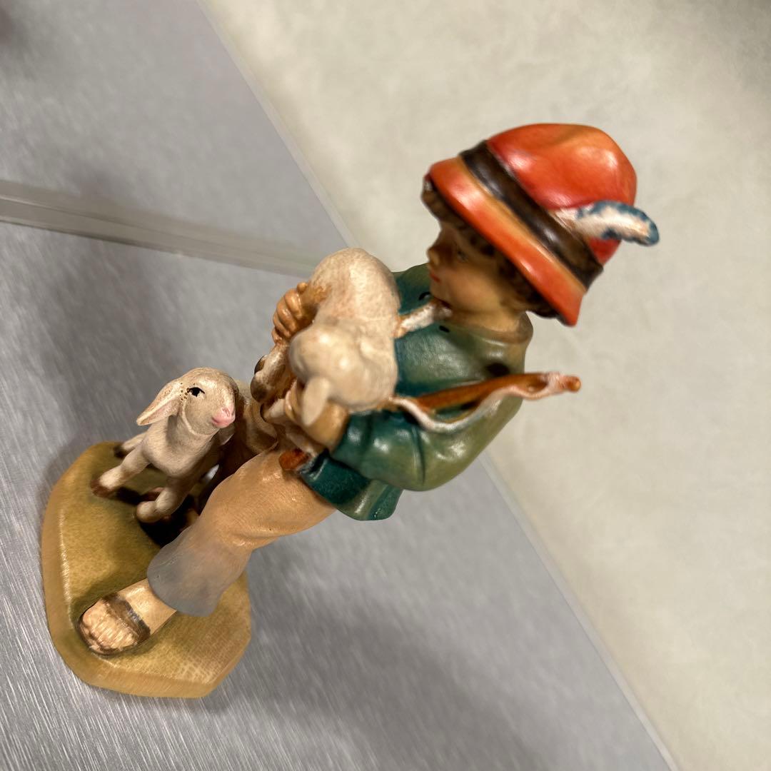 イタリア　Conrad Moroder社　木彫り人形　 写真追加しました