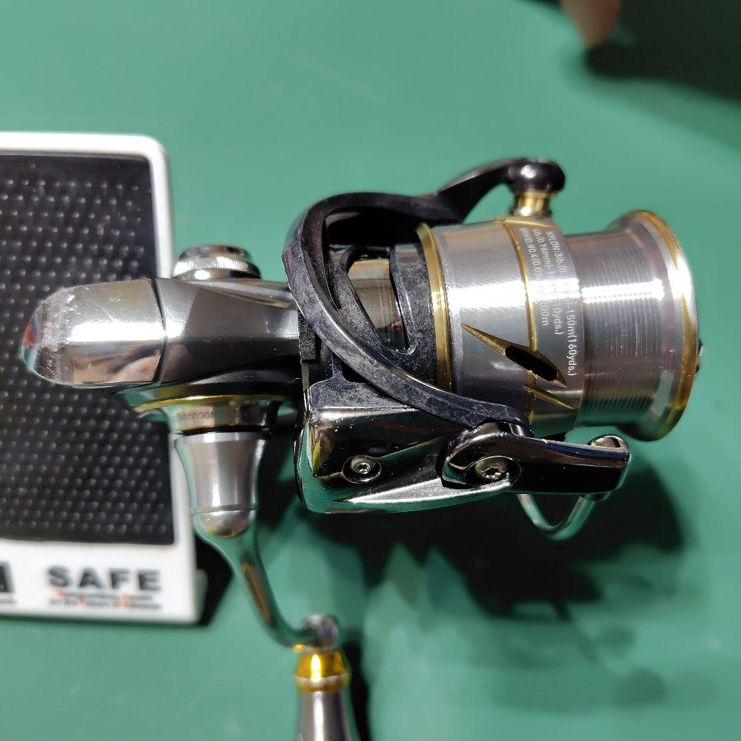 値下げ　Daiwa 20LUVIAS FC LT2000S スピニングリール