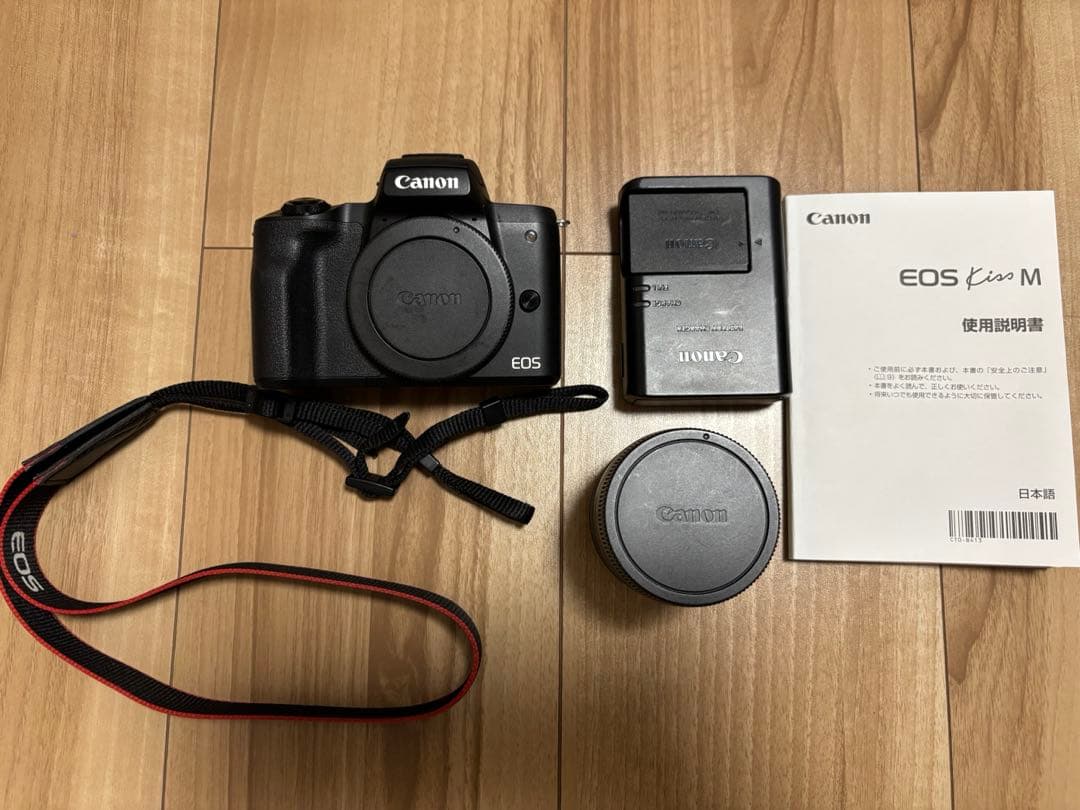 Canon EOS Kiss M ミラーレス一眼レフカメラ