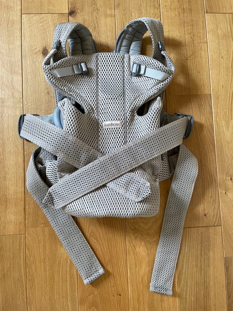 ベビービョルンMOVE Air グレーベージュ