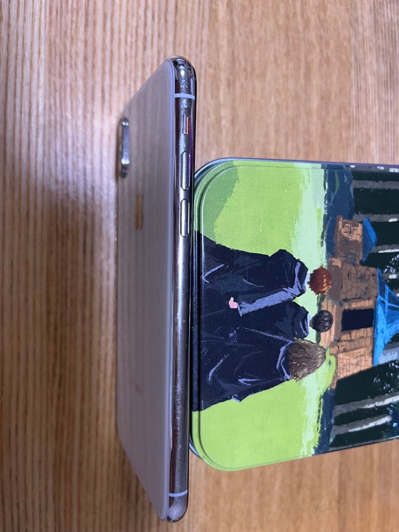 iPhone X ホワイト（シルバー?）64G 美品