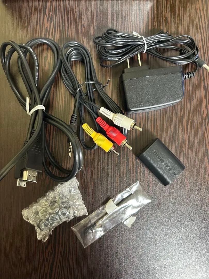 JVC ビデオカメラ　Everio GZ-E265 専用ケース付き！